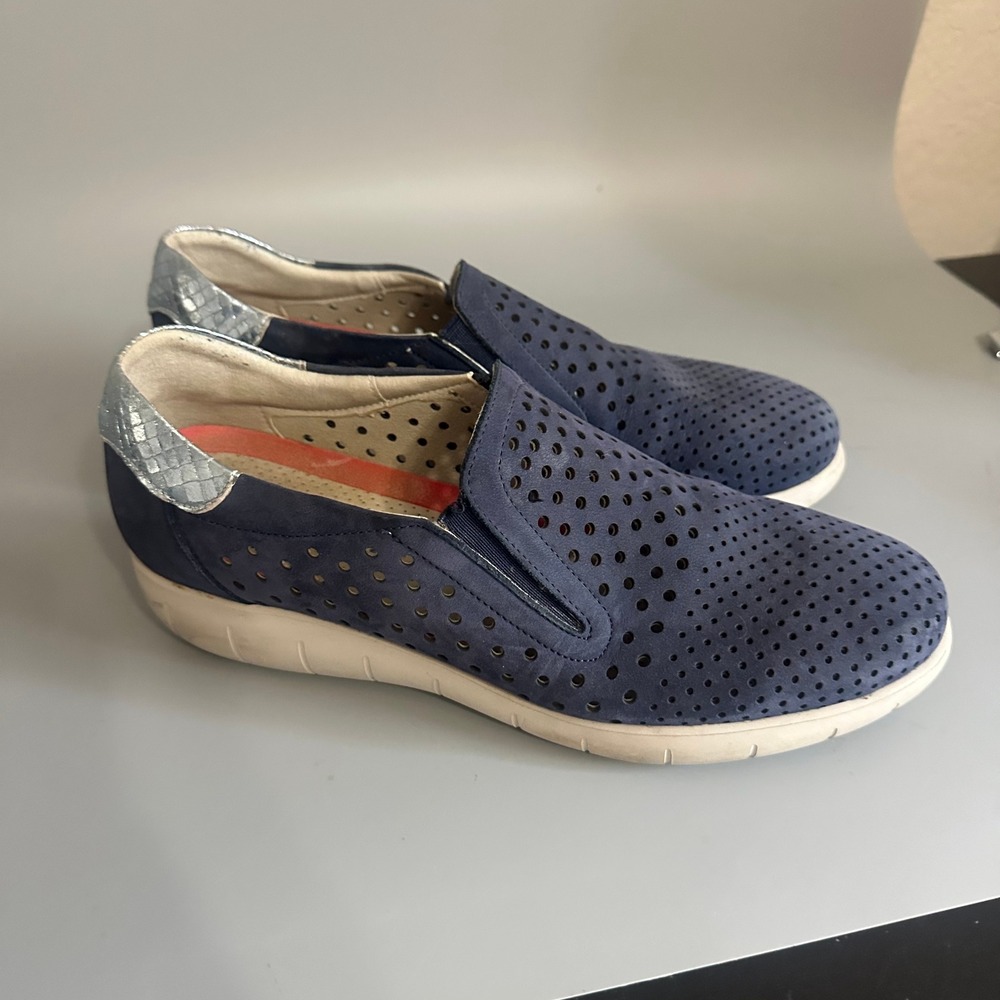 Callaghan Adaptation Navy Blue Suede Perforated Slip On Loafers Silver 9.5-10